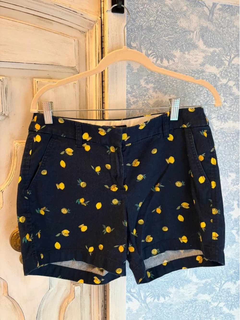 J.Crew lemon shorts women’s size 4